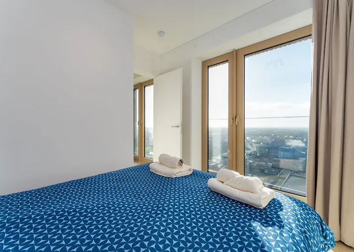 La Brisa - Luxe, Balcony And Stunning Views